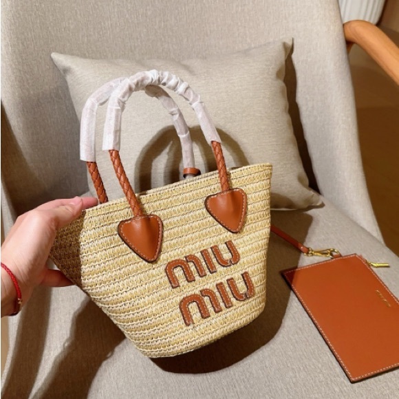 Miu Miu Straw Basket Handbag Mini 15x18cm - Picture 6 of 9
